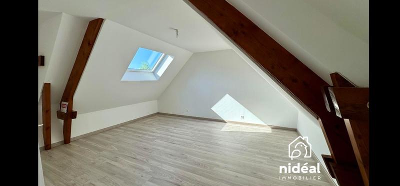 Maison - 80 m² - 5 pièces