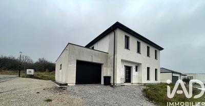 Maison - 145 m² - 6 pièces