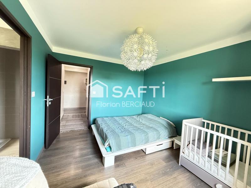 Maison - 143 m² - 5 pièces