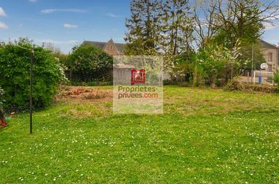 Terrain constructible - 630 m²