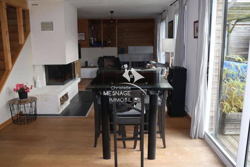 Maison - 162 m² - 6 pièces