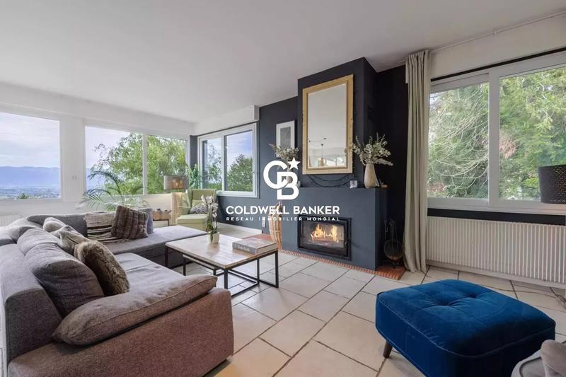 Maison - 450 m² - 7 pièces