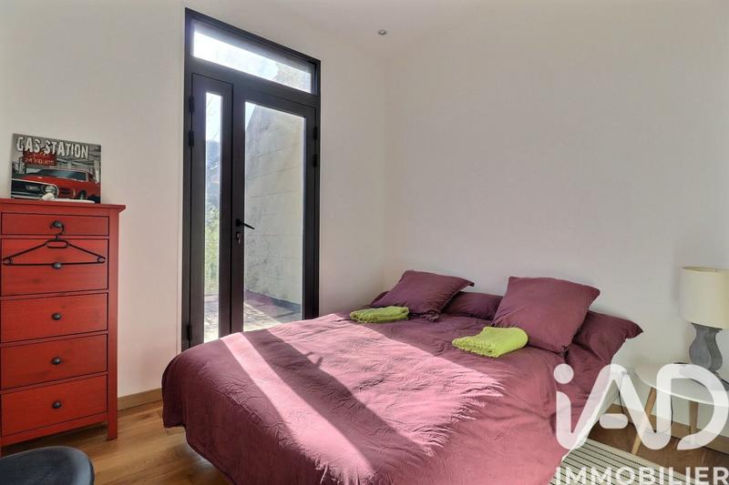 Maison - 401 m² - 13 pièces