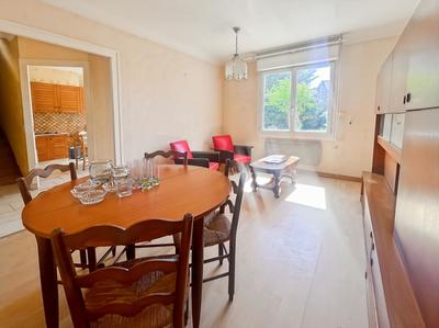 Maison - 126 m² - 6 pièces