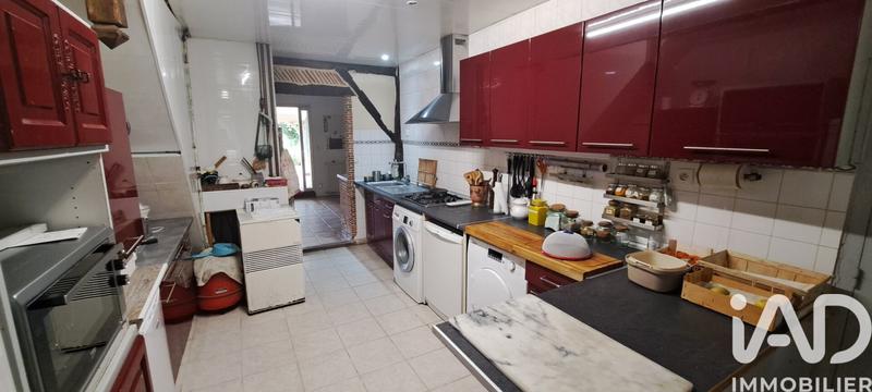 Maison - 215 m² - 4 pièces