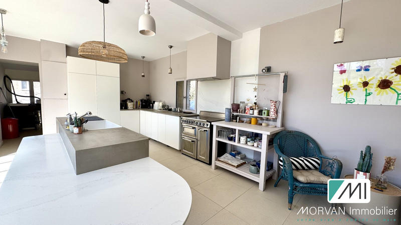 Maison - 190 m² - 7 pièces