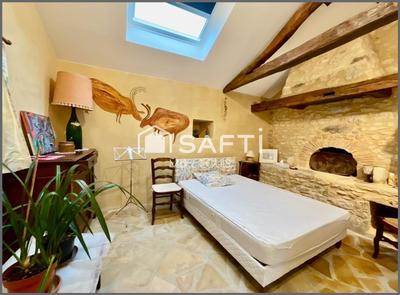 Maison - 300 m² - 12 pièces