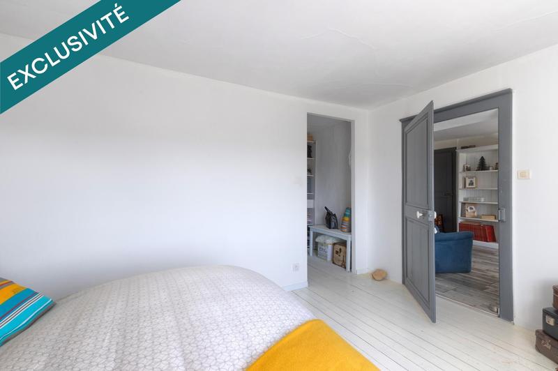 Maison - 233 m² - 10 pièces