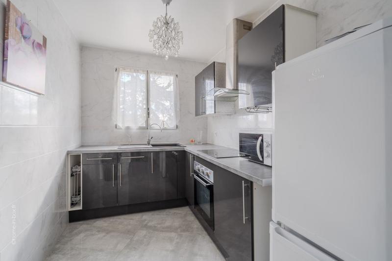 Appartement - 76 m² - 4 pièces