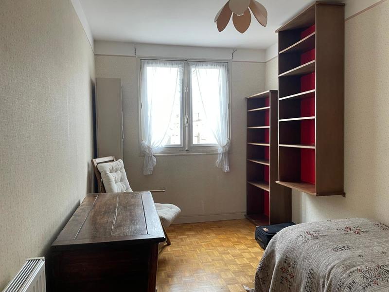 Appartement - 83 m² - 4 pièces