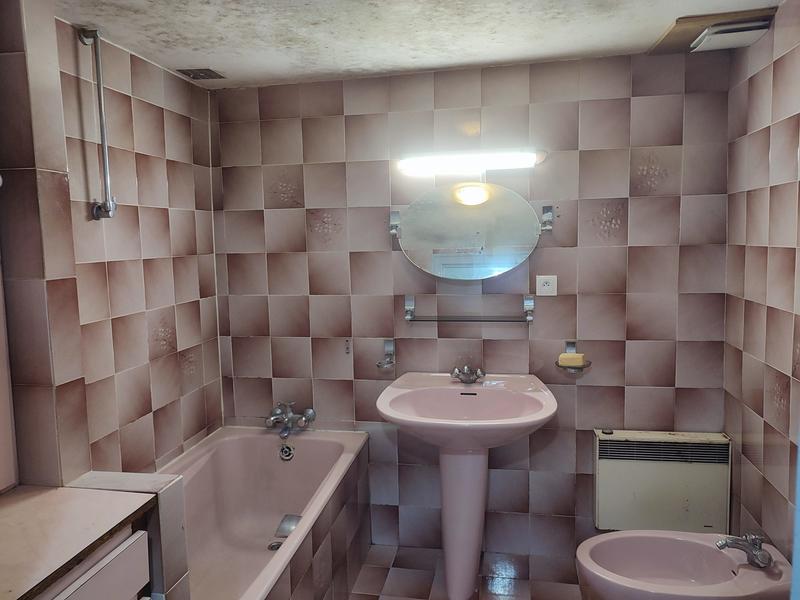 Maison - 217 m² - 9 pièces