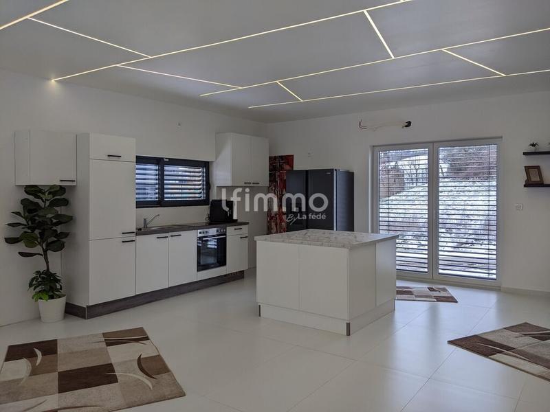 Maison - 165 m² - 5 pièces