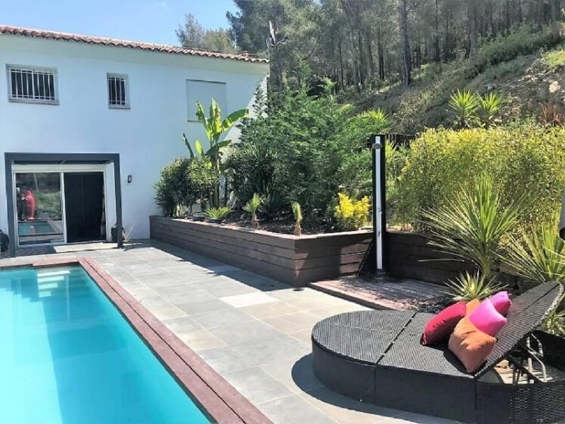 Maison d'architecte - 174 m² - 9 pièces