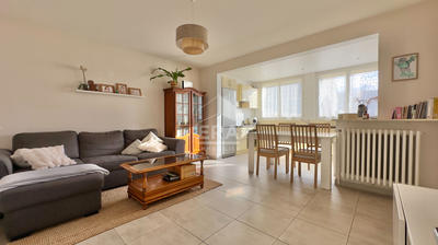 Maison - 81 m² - 4 pièces