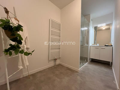 Appartement - 109 m² - 4 pièces