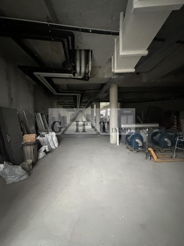 Entrepôt - 600 m²