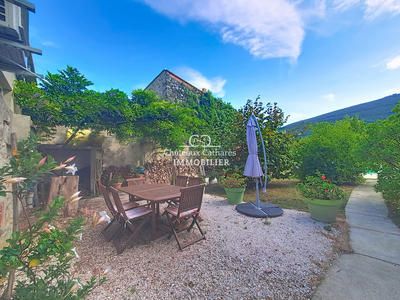 Maison ancienne - 250 m² - 9 pièces