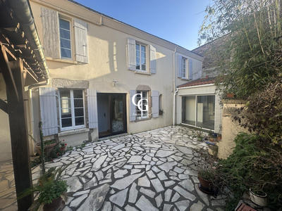 Maison ancienne - 135 m² - 5 pièces