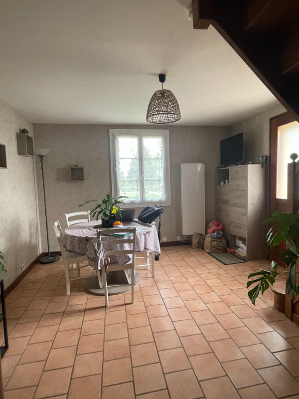 Maison - 95 m² - 4 pièces