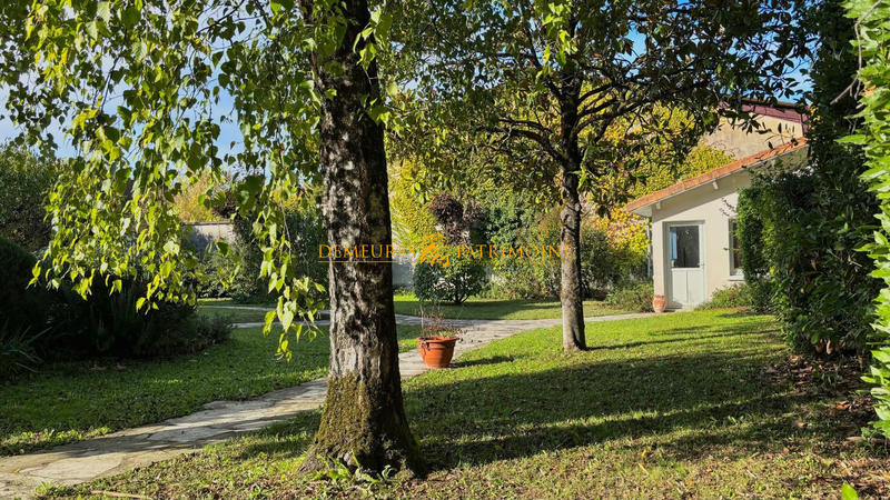 Maison - 162 m² - 5 pièces