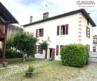 Maison de village - 174 m² - 7 pièces