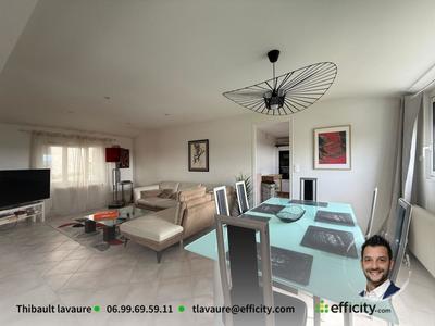 Maison - 103 m² - 4 pièces