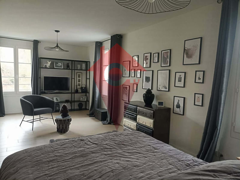 Maison - 148 m² - 5 pièces