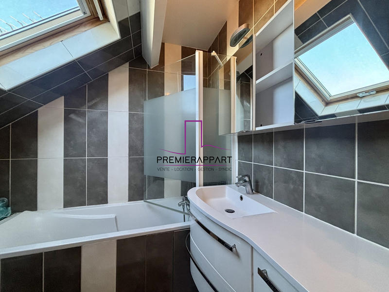 Maison - 64 m² - 3 pièces