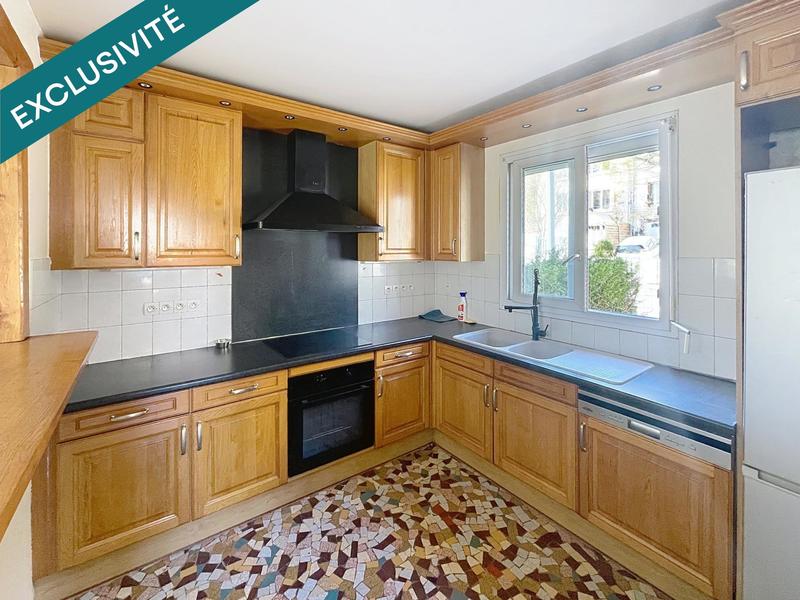 Maison - 77 m² - 5 pièces