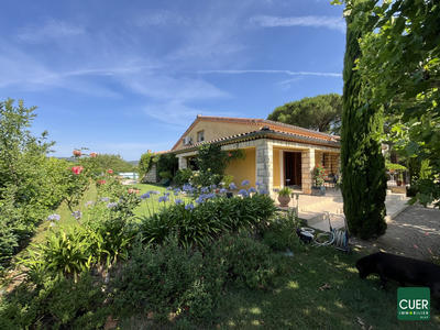 Maison - 174 m² - 6 pièces