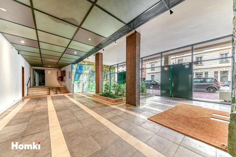 Appartement - 121 m² - 5 pièces