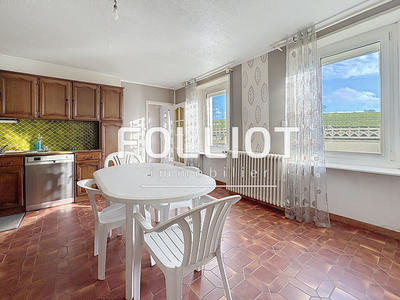 Maison - 108 m² - 5 pièces