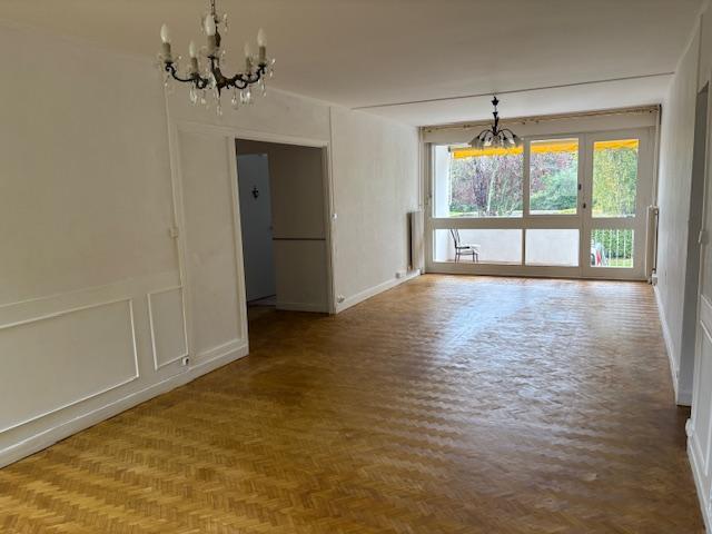 Appartement - 82 m² - 3 pièces