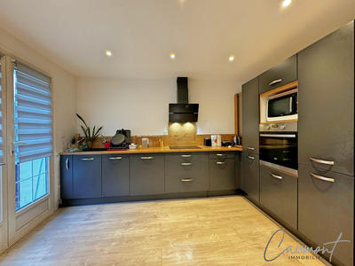 Maison - 175 m² - 7 pièces