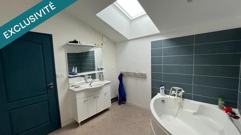 Maison - 181 m² - 6 pièces