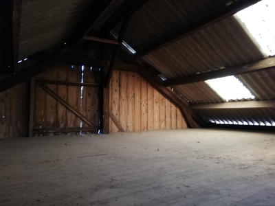 Local d'activité / Entrepôt - 150 m²