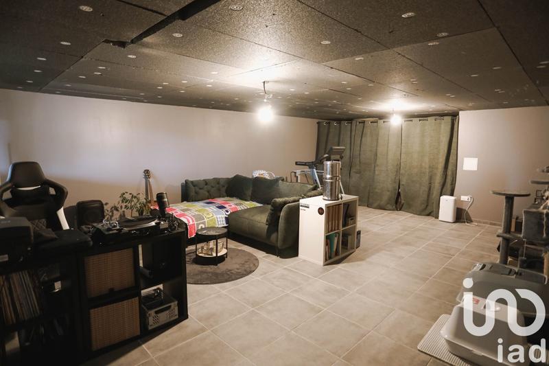 Maison - 96 m² - 6 pièces