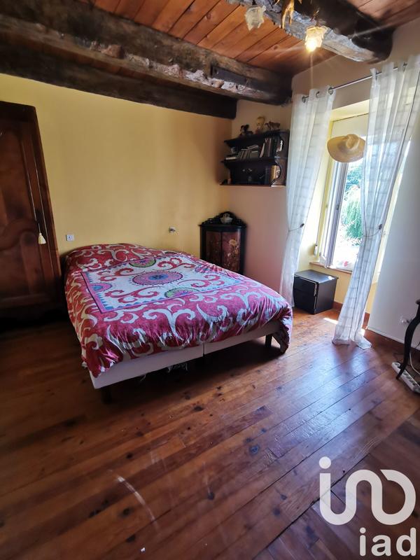 Maison - 236 m² - 8 pièces