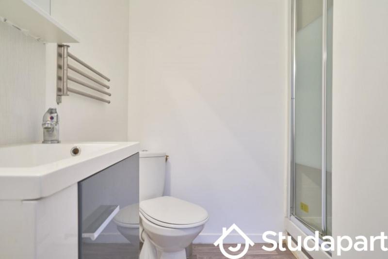 Chambre - 9 m² - 1 pièce