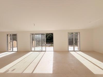 Appartement - 108 m² - 4 pièces