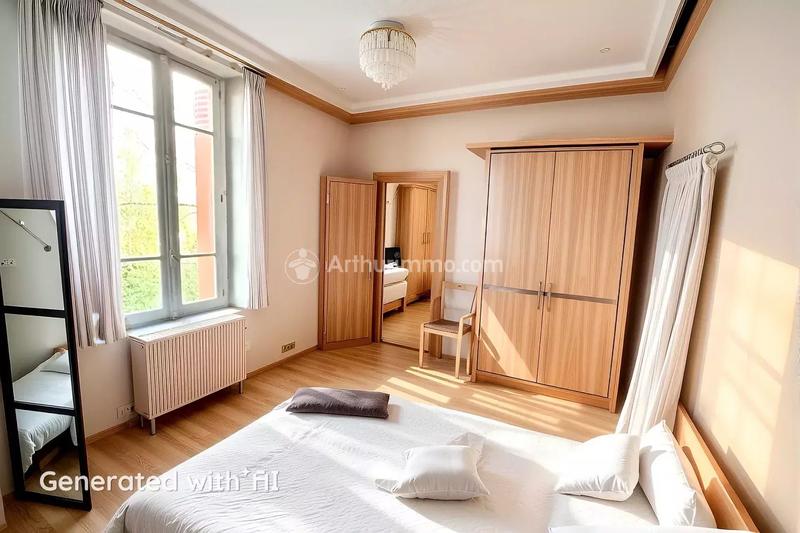 Maison - 210 m² - 7 pièces