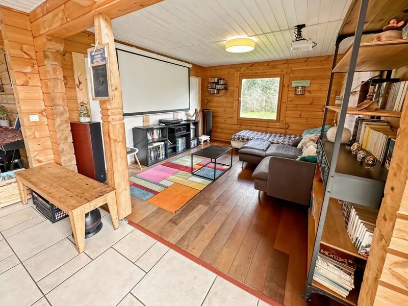 Demeure - 162 m² - 6 pièces