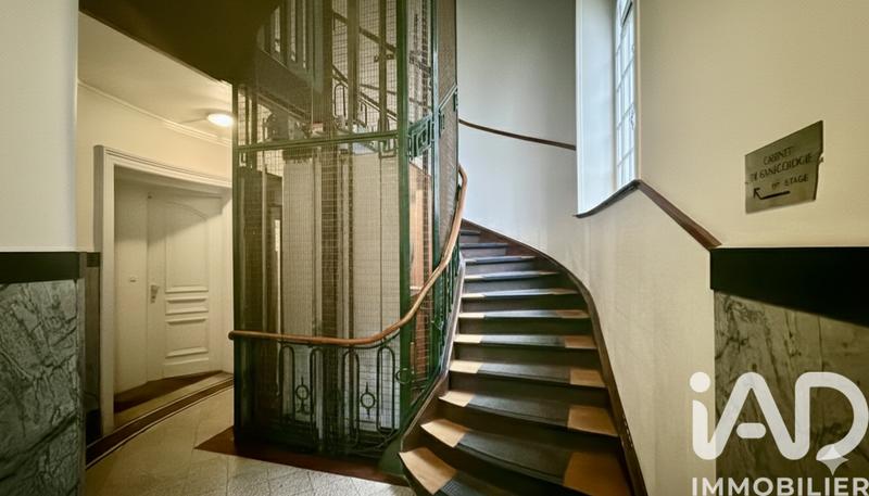 Appartement - 224 m² - 9 pièces