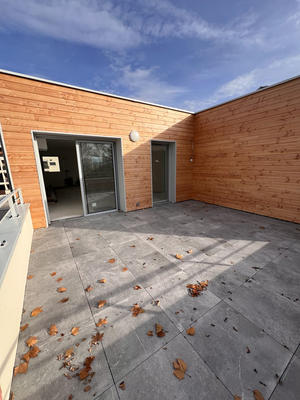 Appartement - 80 m² - 4 pièces