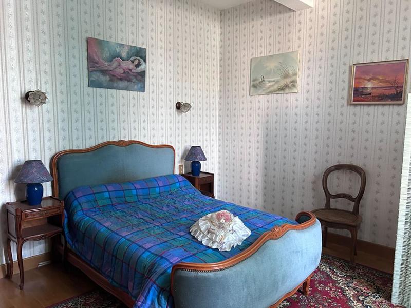 Maison - 318 m² - 8 pièces