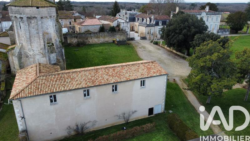 Maison - 320 m² - 7 pièces