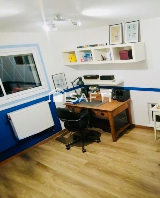 Maison - 205 m² - 10 pièces