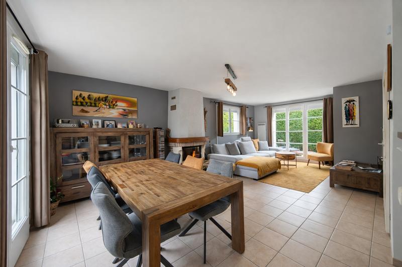 Maison - 106 m² - 5 pièces