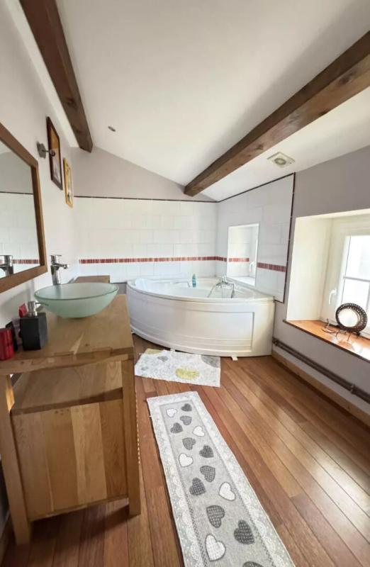 Maison - 160 m² - 5 pièces