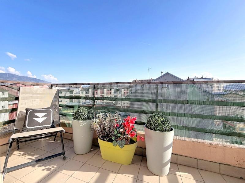 Appartement - 86 m² - 4 pièces